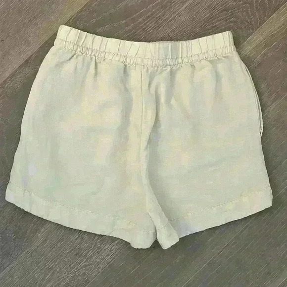 H&M Linen Blend Shorts - Picture 2 of 5